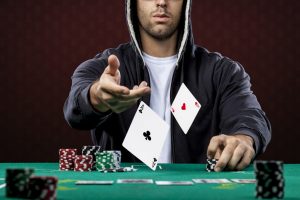 tipos de juegos con cartas de poker